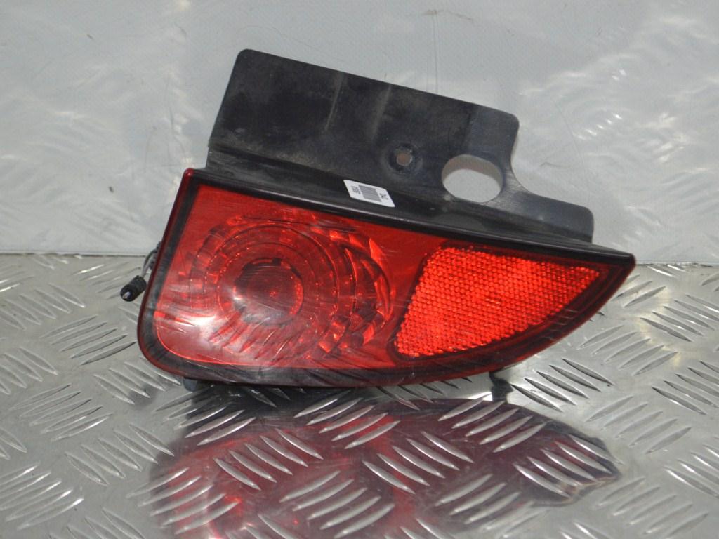 Фонарь противотуманный левый