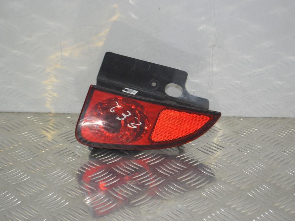 Фонарь противотуманный левый