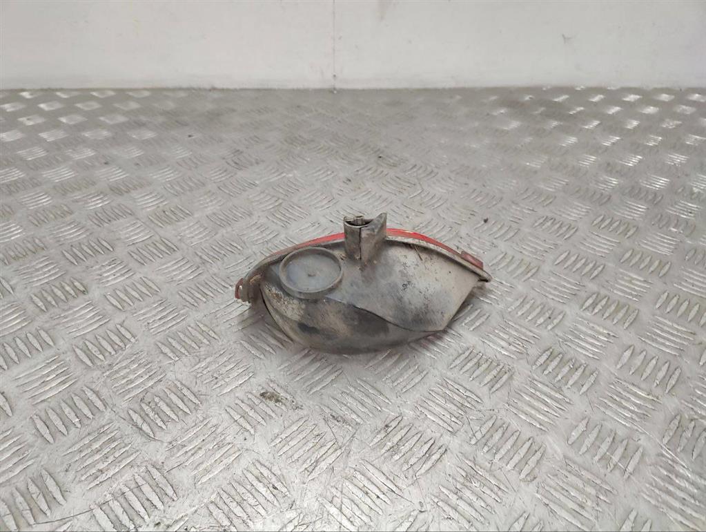 Фонарь противотуманный левый