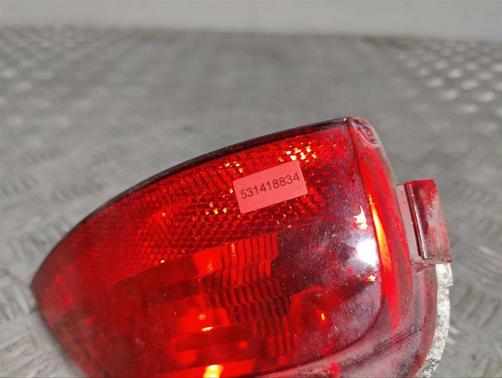 Фонарь противотуманный правый