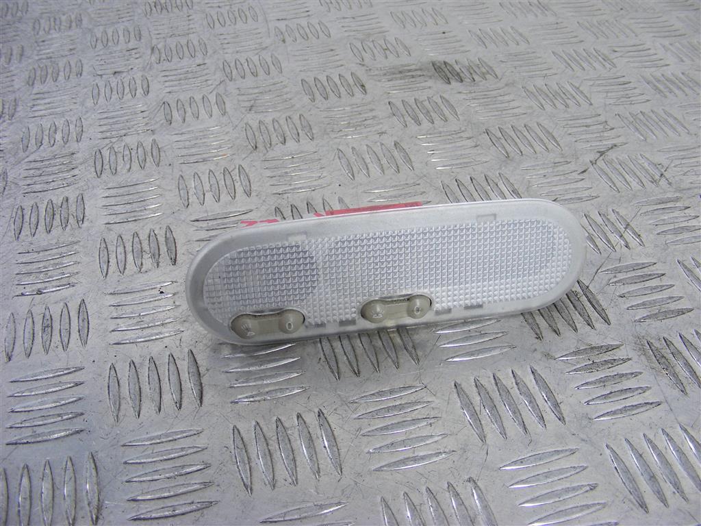 Фонарь салона (плафон)