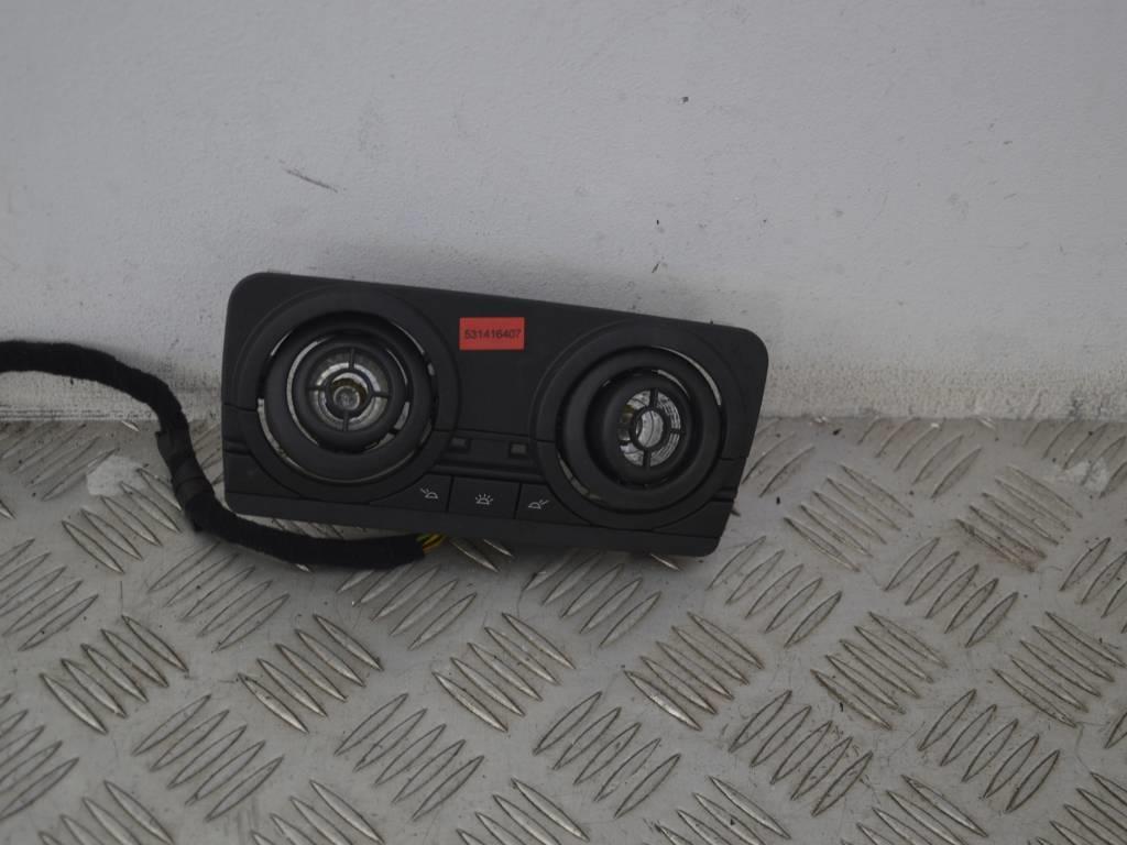 Фонарь салона (плафон)