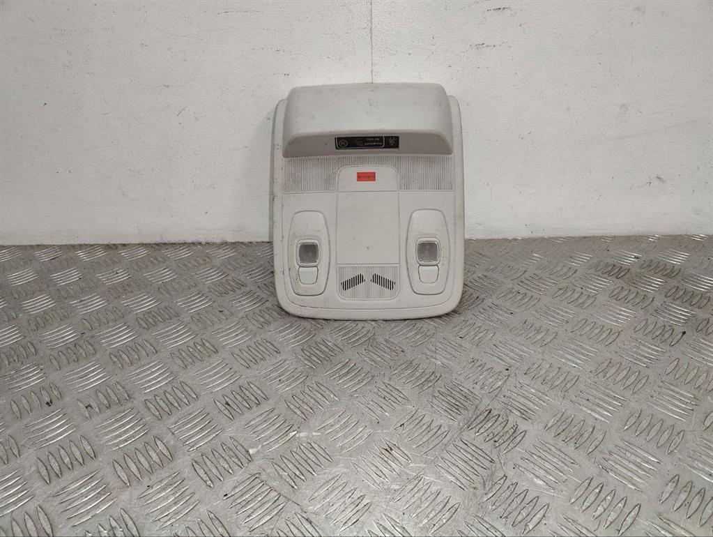 Фонарь салона (плафон)