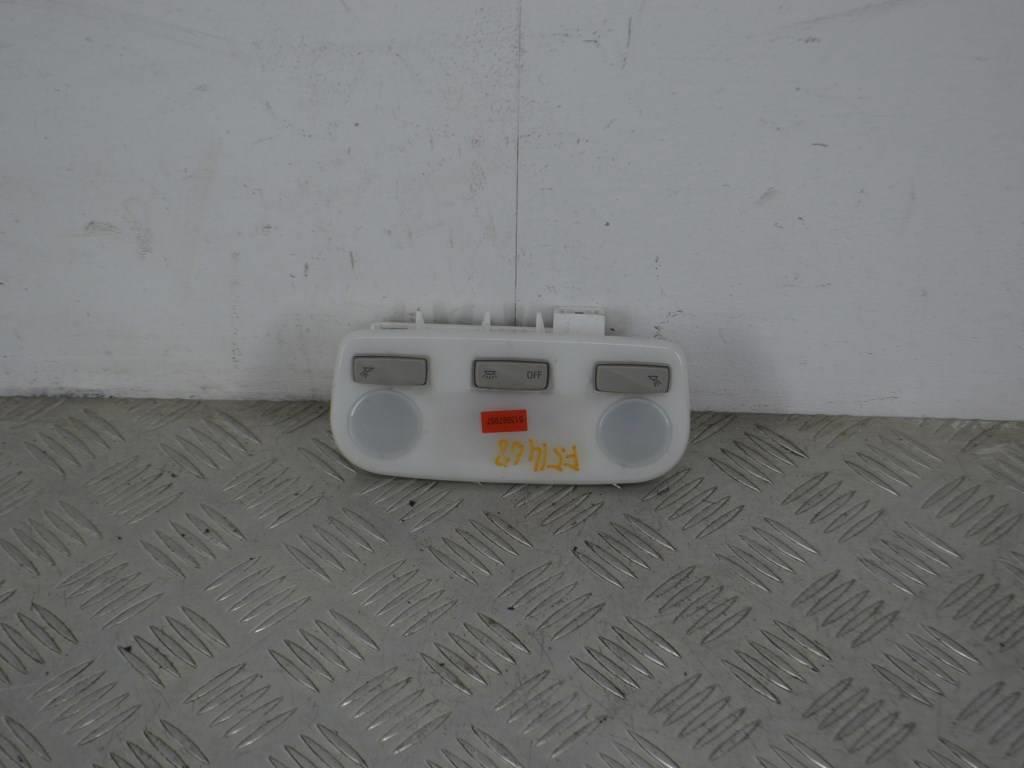 Фонарь салона (плафон)