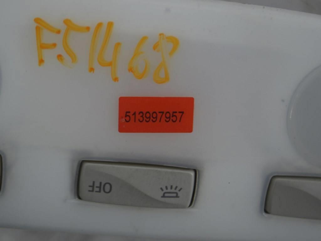 Фонарь салона (плафон)