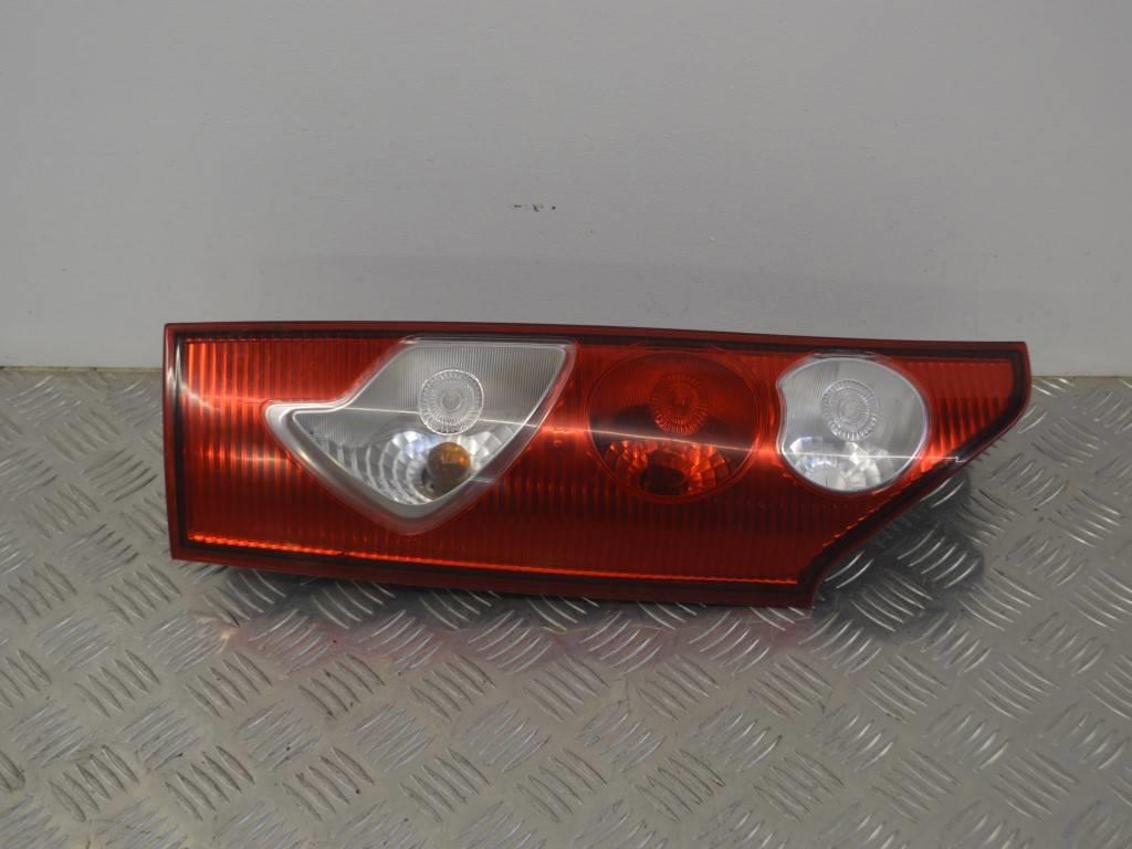 Фонарь задний левый Renault Kangoo 2 (2007-2019) 8200419941, 8200419949