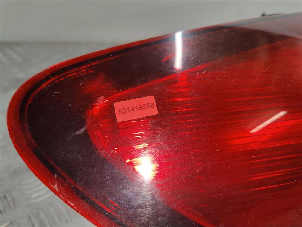 Фонарь задний левый