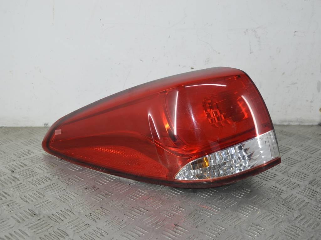 Фонарь задний левый