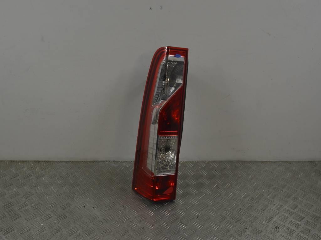 Фонарь задний левый