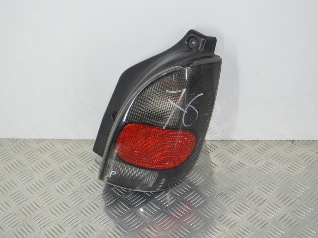 Фонарь задний правый