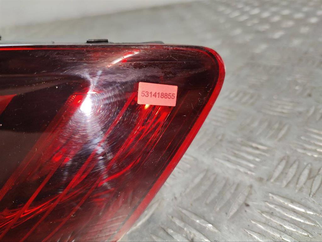 Фонарь задний правый