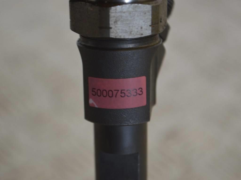 Форсунка Renault Laguna 2 (2001-2007) 8200100272, 0445110110B