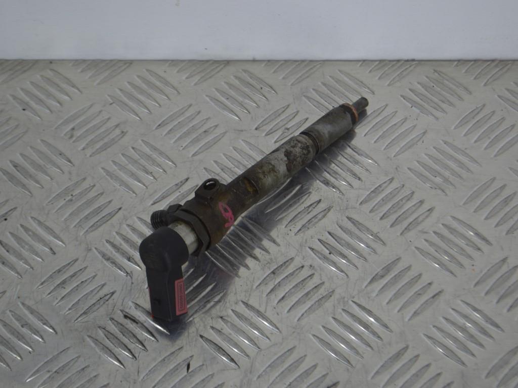 Форсунка Renault Megane 2 (2002-2008) 8200294788, 8200842205