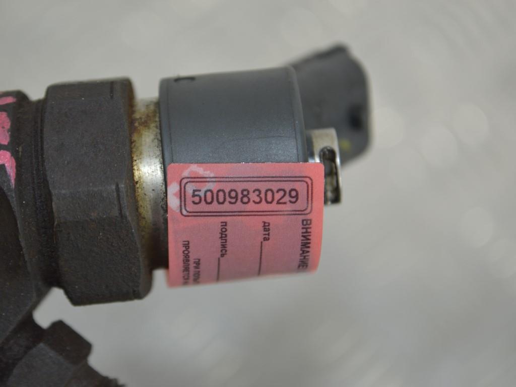 Форсунка Renault Trafic 2 (2001-2006) 8200100272, 0445110110B