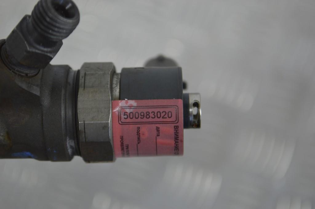 Форсунка Renault Trafic 2 (2006-2015) 0445110338