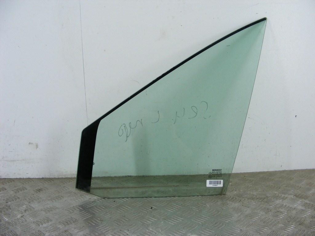 Форточка передняя левая