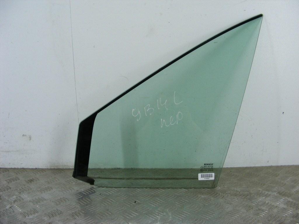 Форточка передняя левая