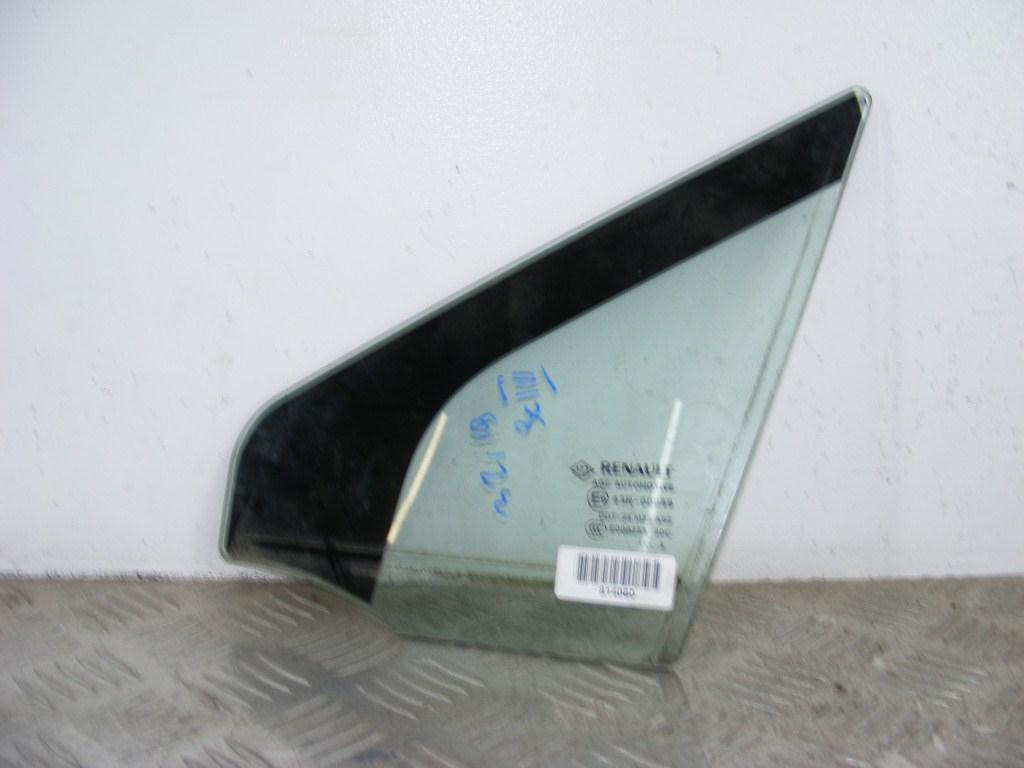 Форточка передняя левая