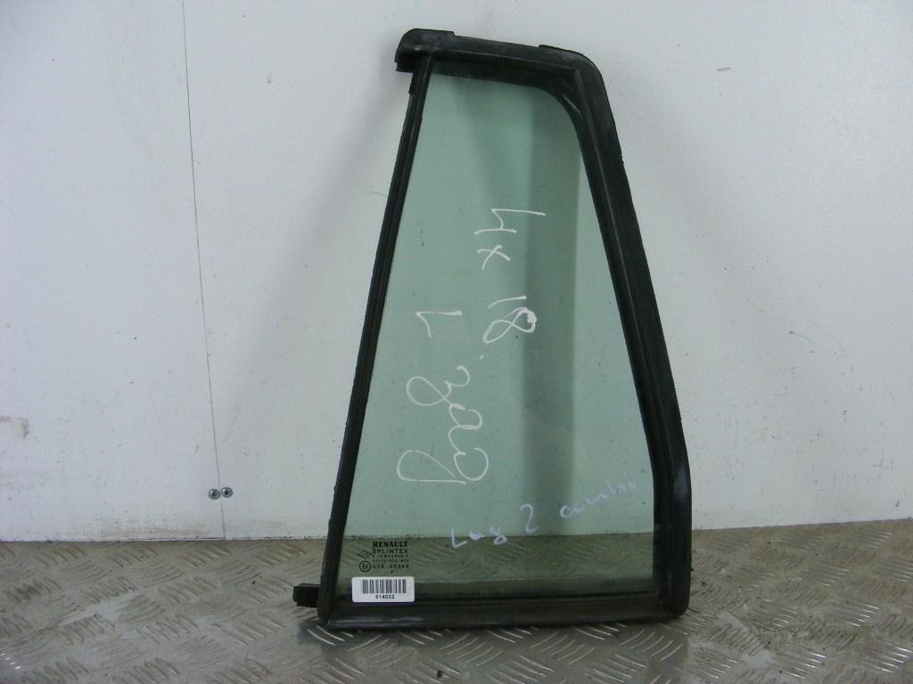 Форточка задняя левая