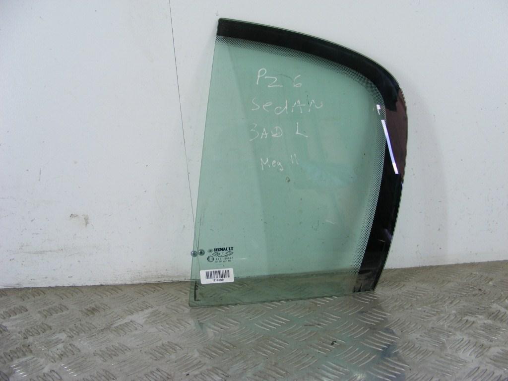 Форточка задняя левая