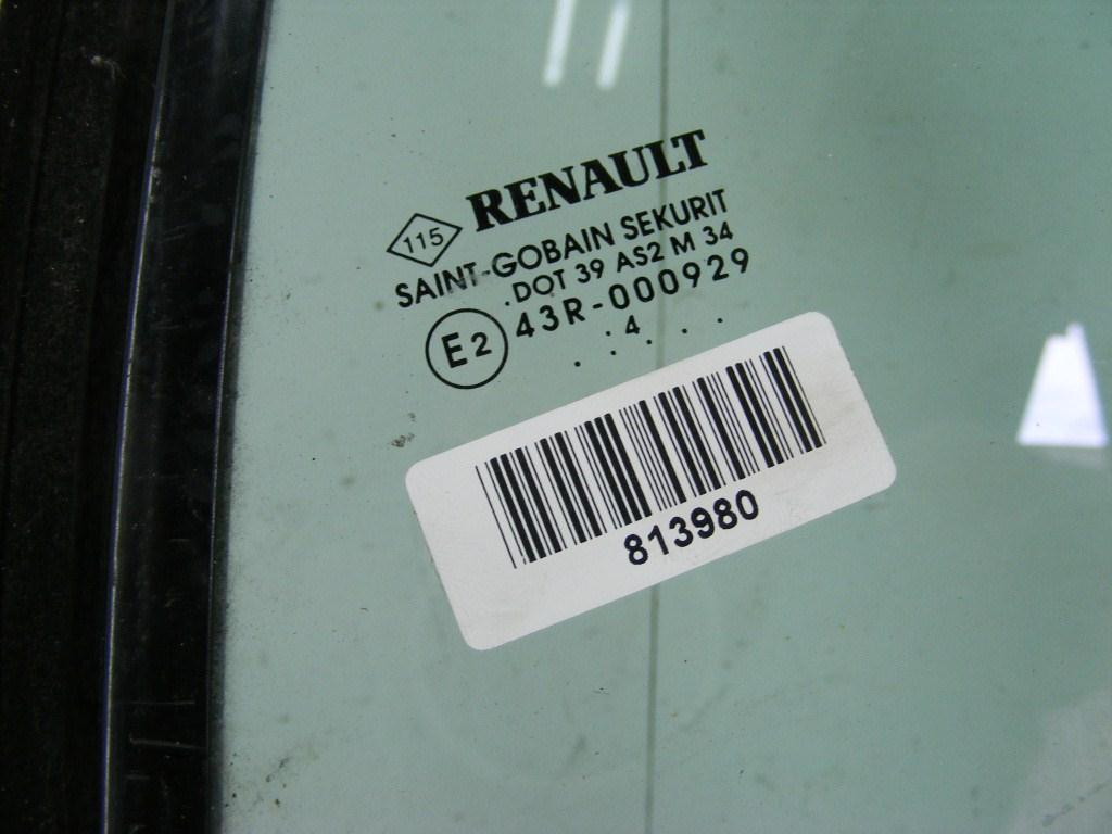 Форточка задняя правая