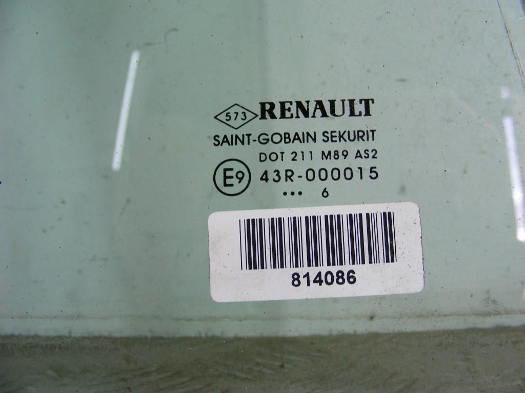 Форточка задняя правая