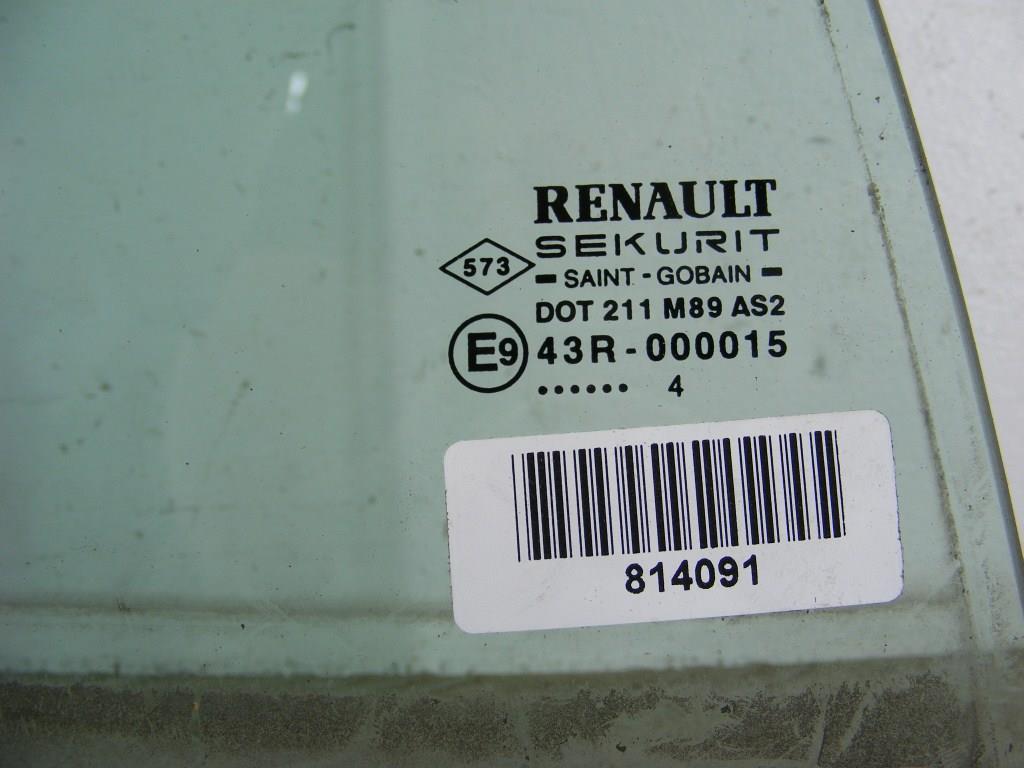 Форточка задняя правая