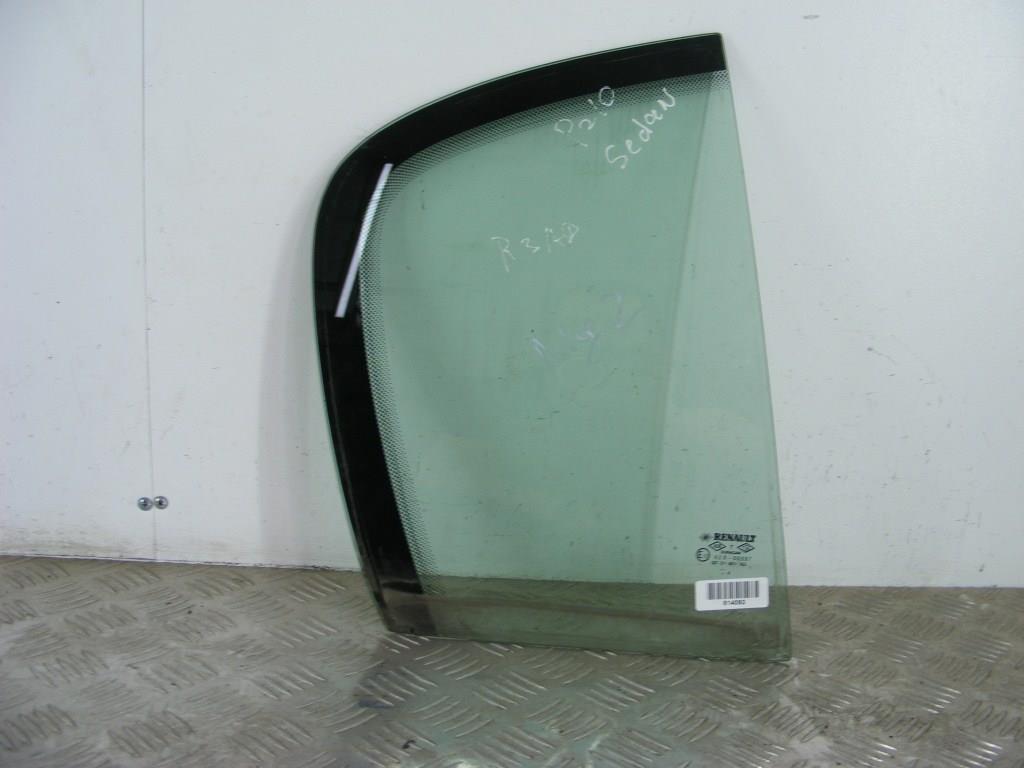 Форточка задняя правая