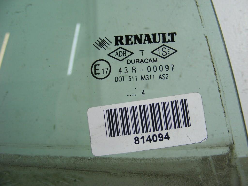 Форточка задняя правая