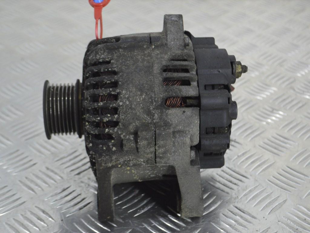 Генератор Renault Megane 2 (2002-2008) 8200290215, TG11C022