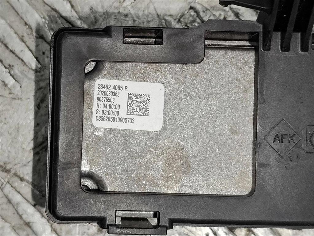 Камера переднего вида