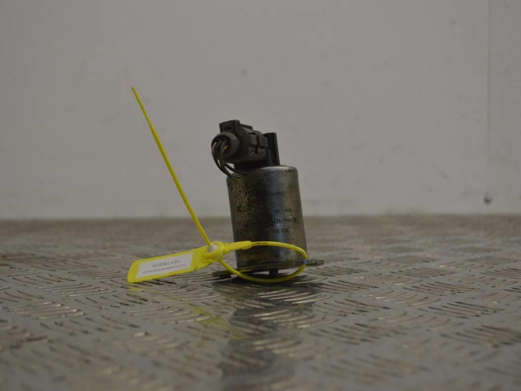 Клапан EGR Renault Laguna 2 (2001-2007) 7700107471, 8200360200