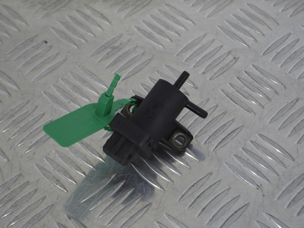 Клапан электромагнитный Renault Laguna 2 (2001-2007) 7700113709