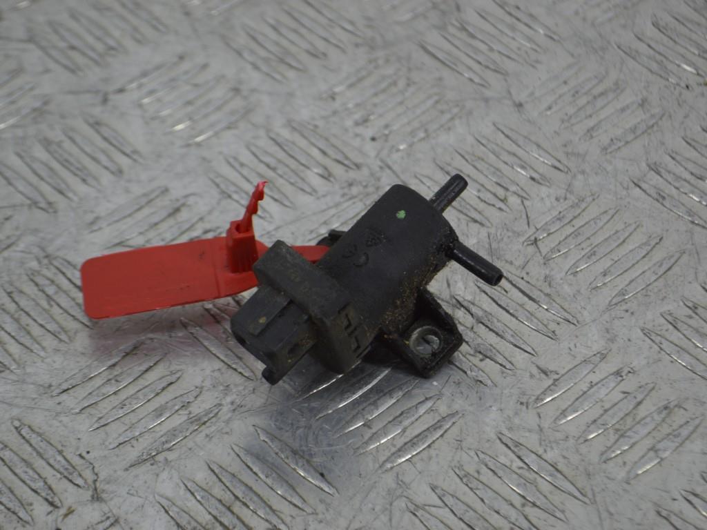 Клапан электромагнитный Renault Megane 1 (1996-2002) 7700113709