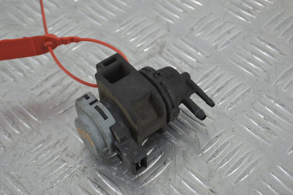 Клапан управления турбиной (актуатор) Renault Megane 2 (2002-2008) 8200575400