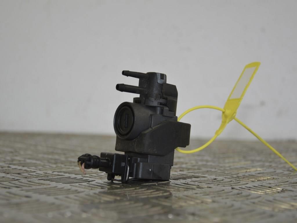 Клапан управления турбиной (актуатор) Renault Megane 3 (2008-2019) 149568021R