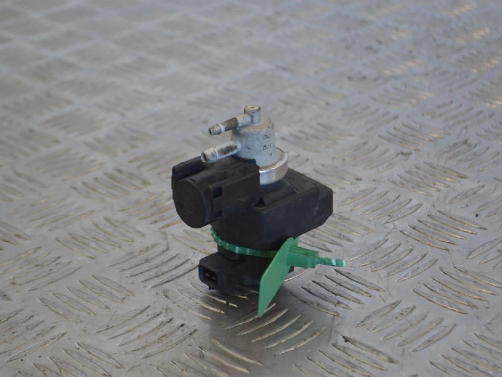 Клапан управления турбиной (актуатор) Renault Scenic 2 (2003-2009) 8200412085