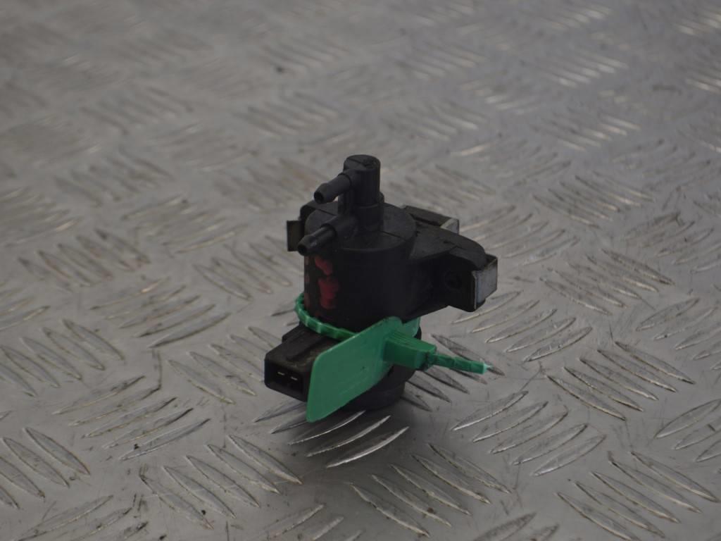 Клапан управления турбиной (актуатор) Renault Trafic 2 (2006-2015) 7700113071