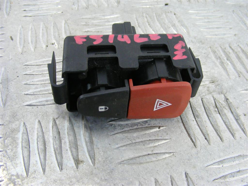 Кнопка аварийной сигнализации