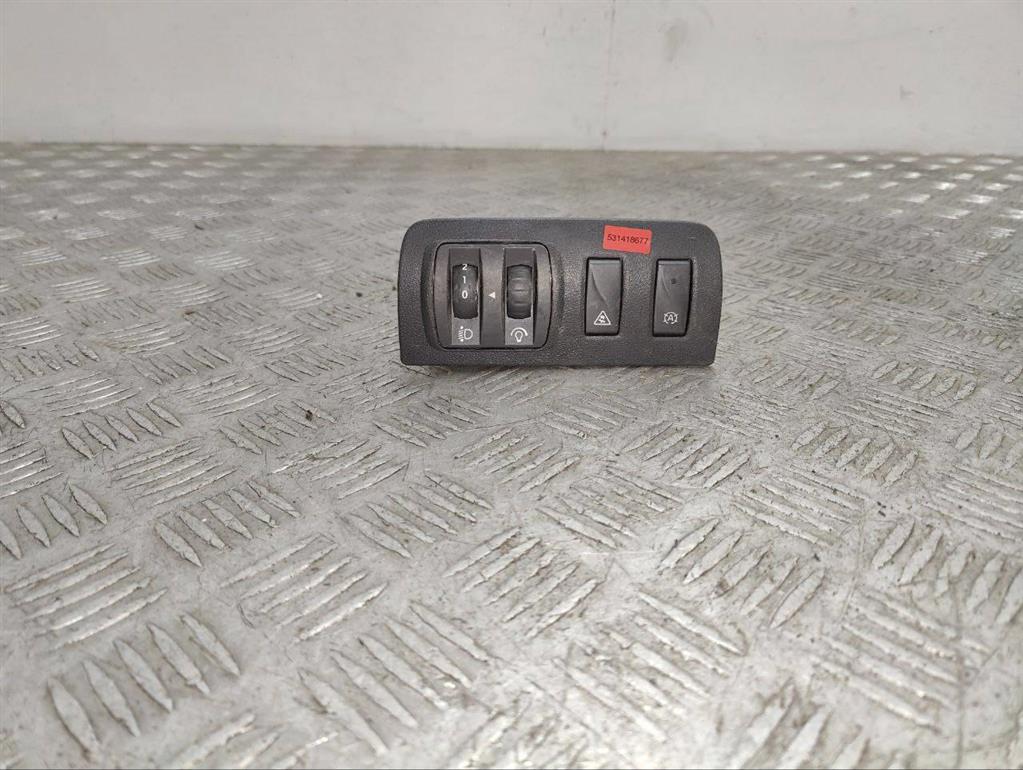 Кнопка корректора фар