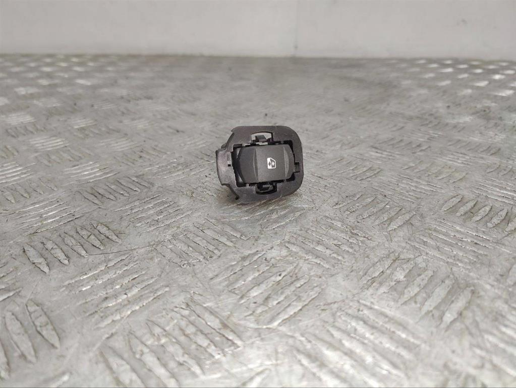 Кнопка стеклоподъемника переднего правого