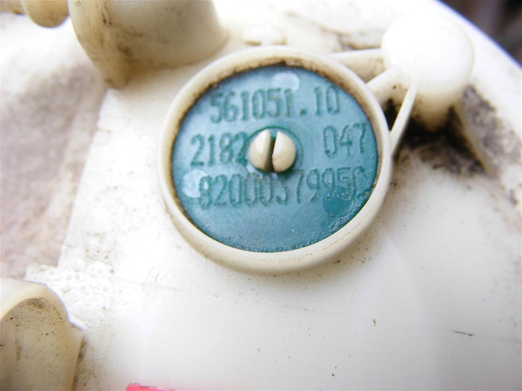 Колба в бак Renault Espace 4 (2003-2010) 8200037995