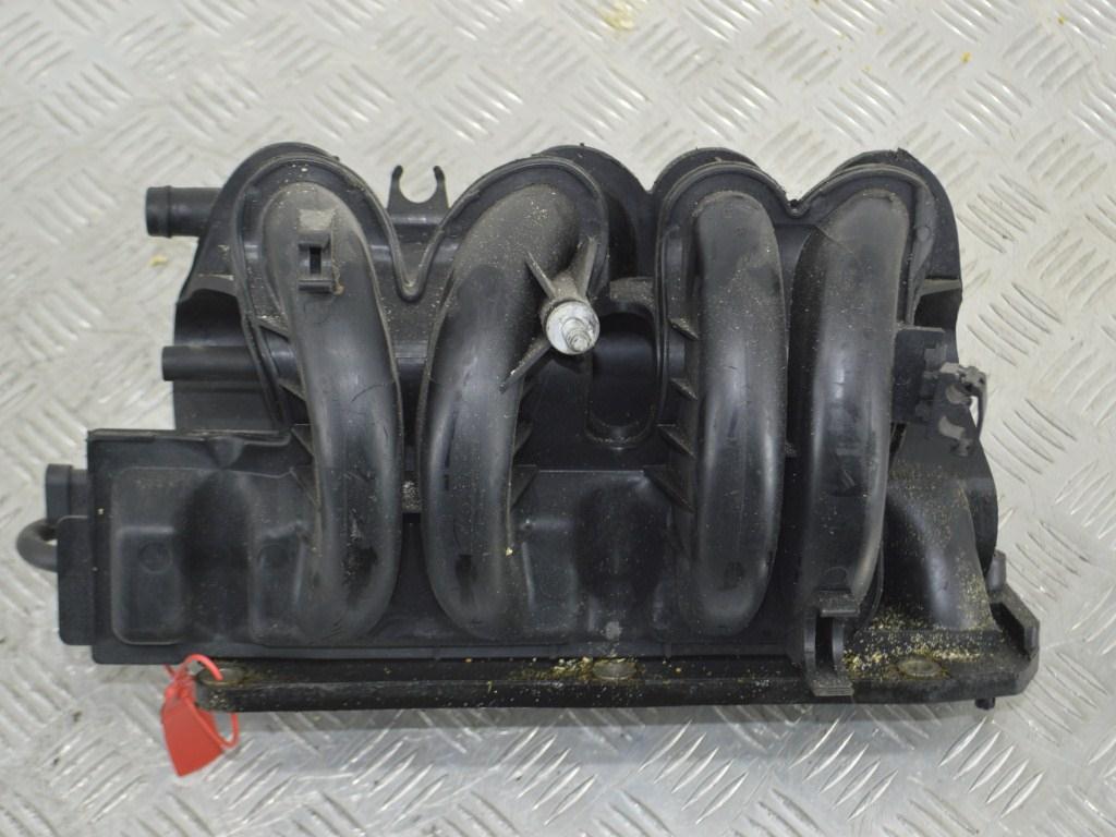 Коллектор впускной