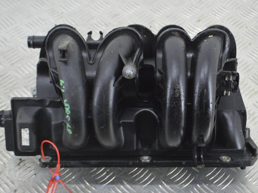 Коллектор впускной