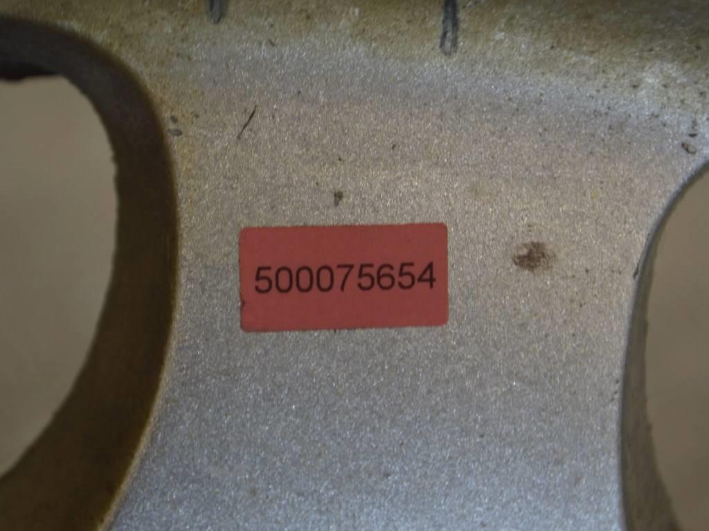 Колпак колесный