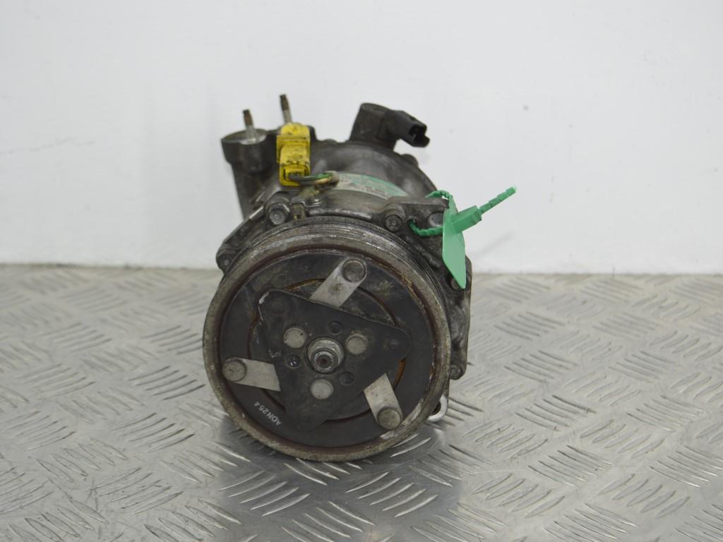 Компрессор кондиционера Citroen C5 (2000-2008) 9656572280, 1305F