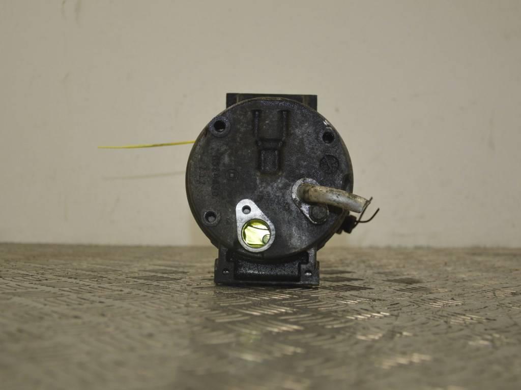 Компрессор кондиционера Renault Espace 3 (1996-2002) 7700105765