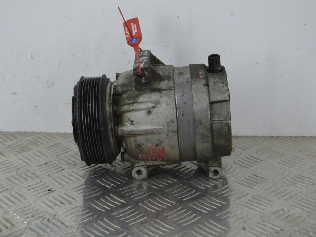 Компрессор кондиционера Renault Espace 4 (2003-2010) 8200421410