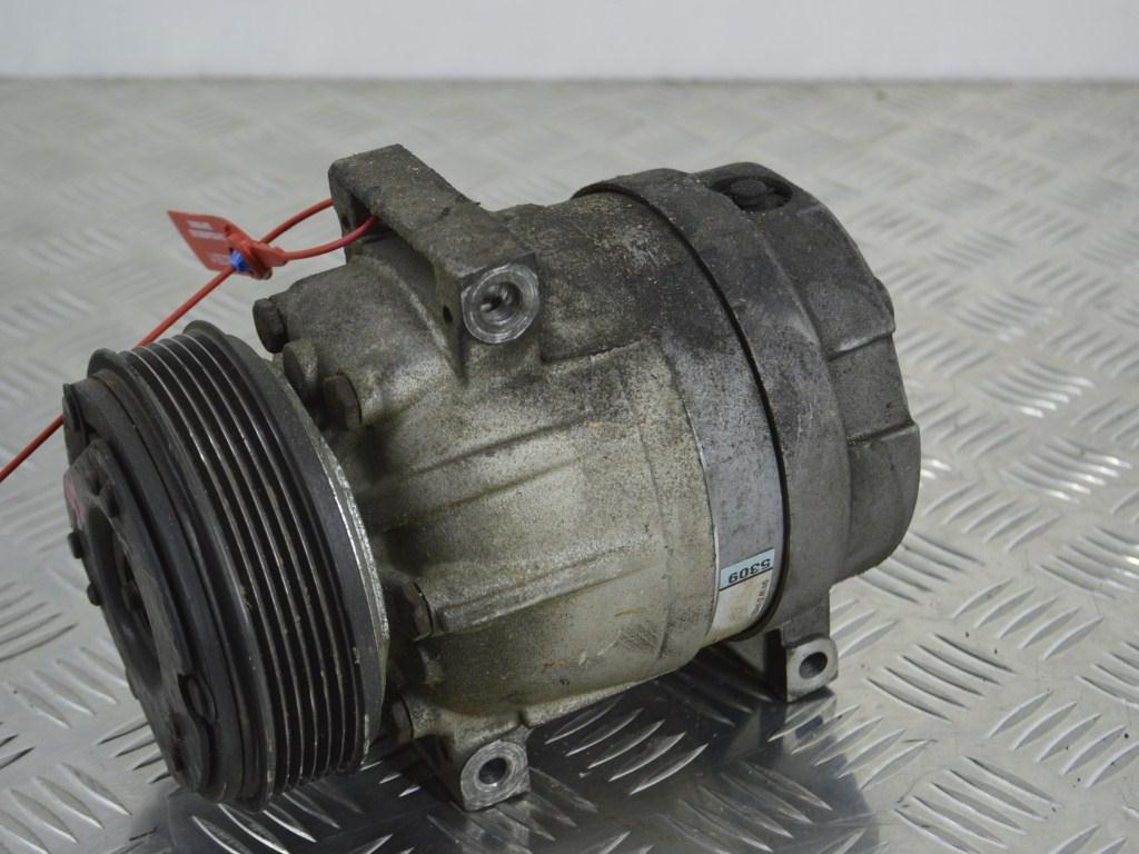 Компрессор кондиционера Renault Megane 1 (1996-2002) 7700105765
