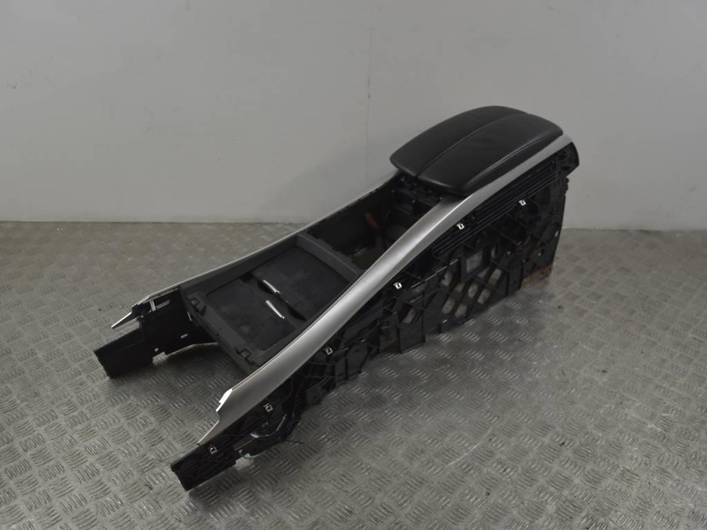 Консоль салона (кулисная часть)